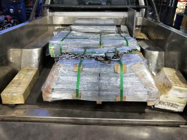 “龍舟水“季節(jié)，東莞隆實保證司機安全保護模具鋼產(chǎn)品完整