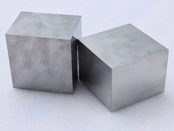 p20模具鋼多少錢一公斤？